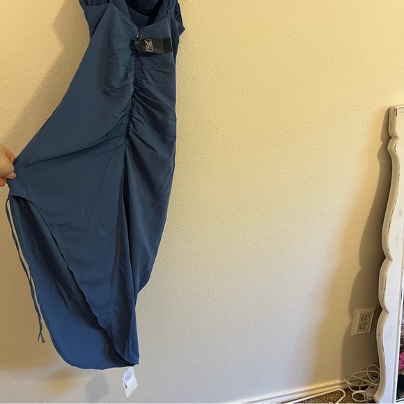 Abercrombie & Fitch Asymmetrical Blue Dress NWT - Picture 8 of 8